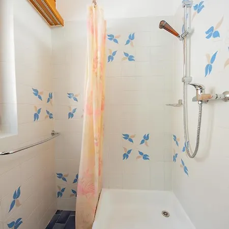 Haus Boccalino 아파트 사스그룬트